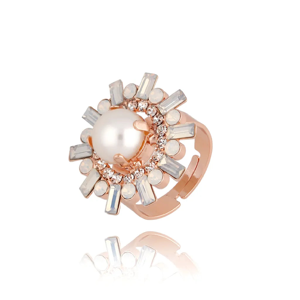 Ring with Pearl and Crystals (Pearl Ball)